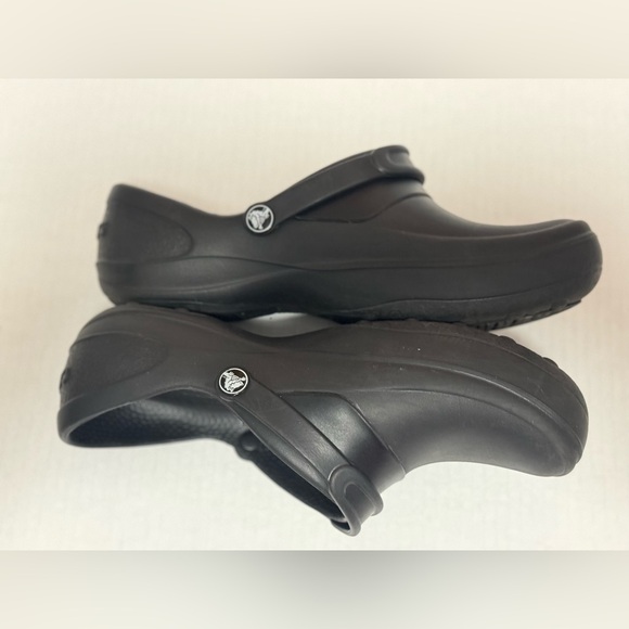 Crocs Slip Resistant Work Clogs Nursing Kitchen Shoes - Picture 4 of 6